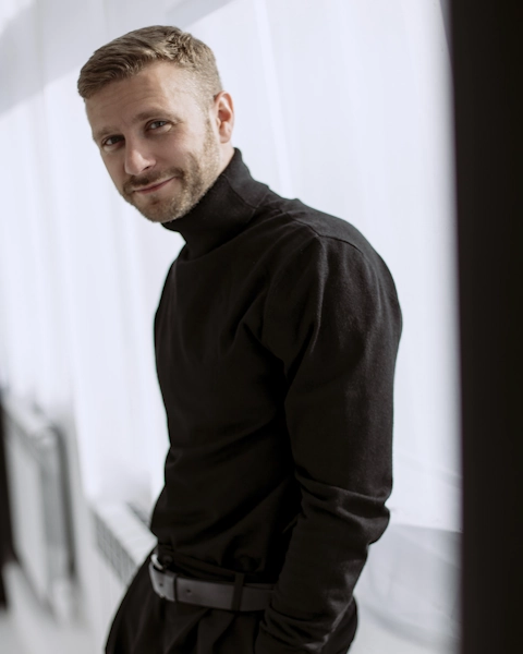 Симонович Денис